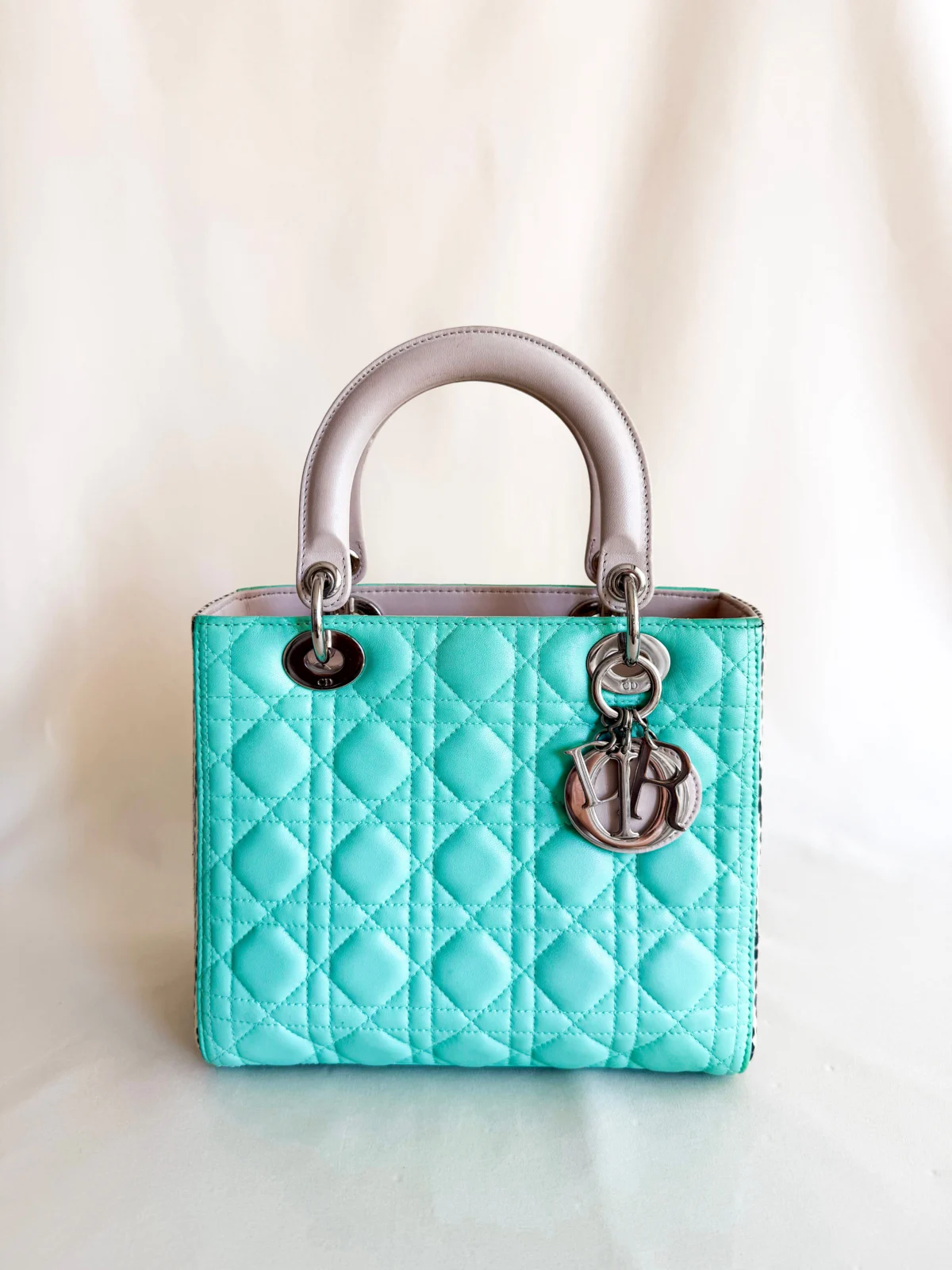 Lady Dior Medium bag in a delicate Tiffany-inspired green shade with palladium hardware front view