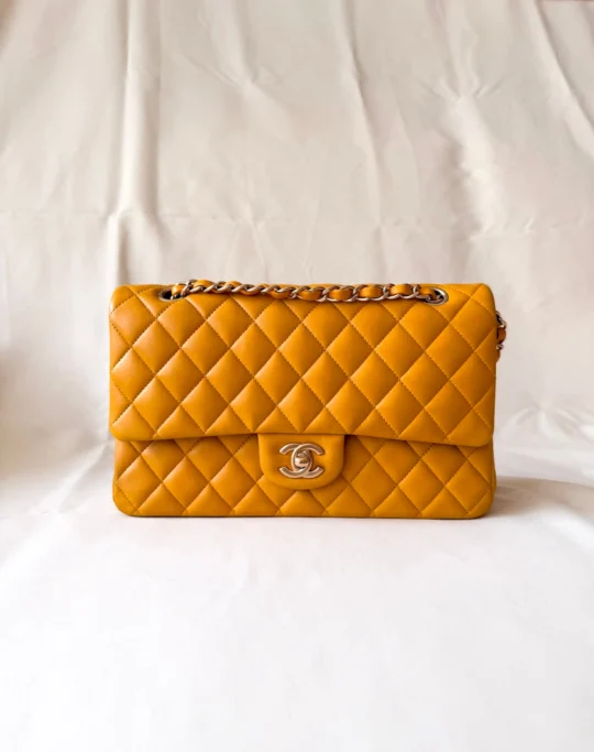 Classic Flap Medium