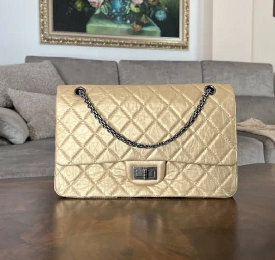 Chanel 2.55 Reissue