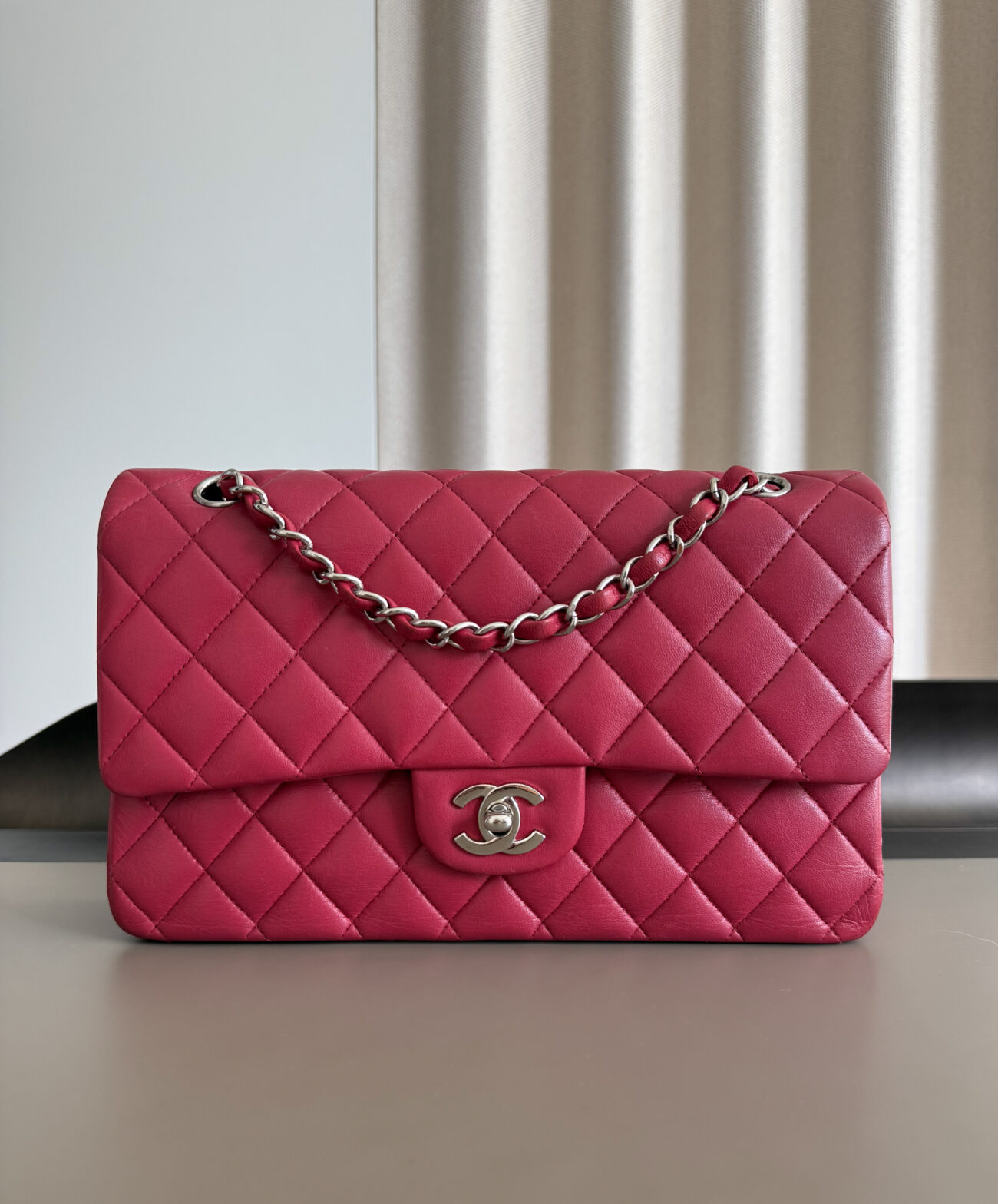 Classic Flap Medium