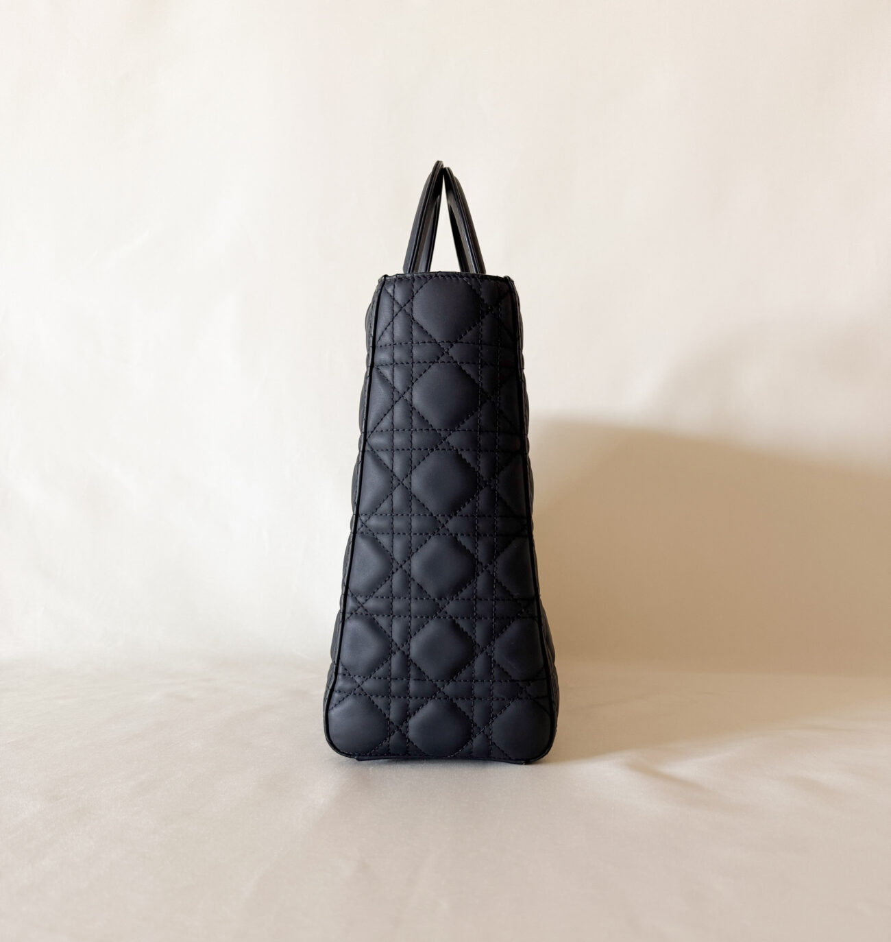 Lady Dior large ultra matte black bag side profile detail