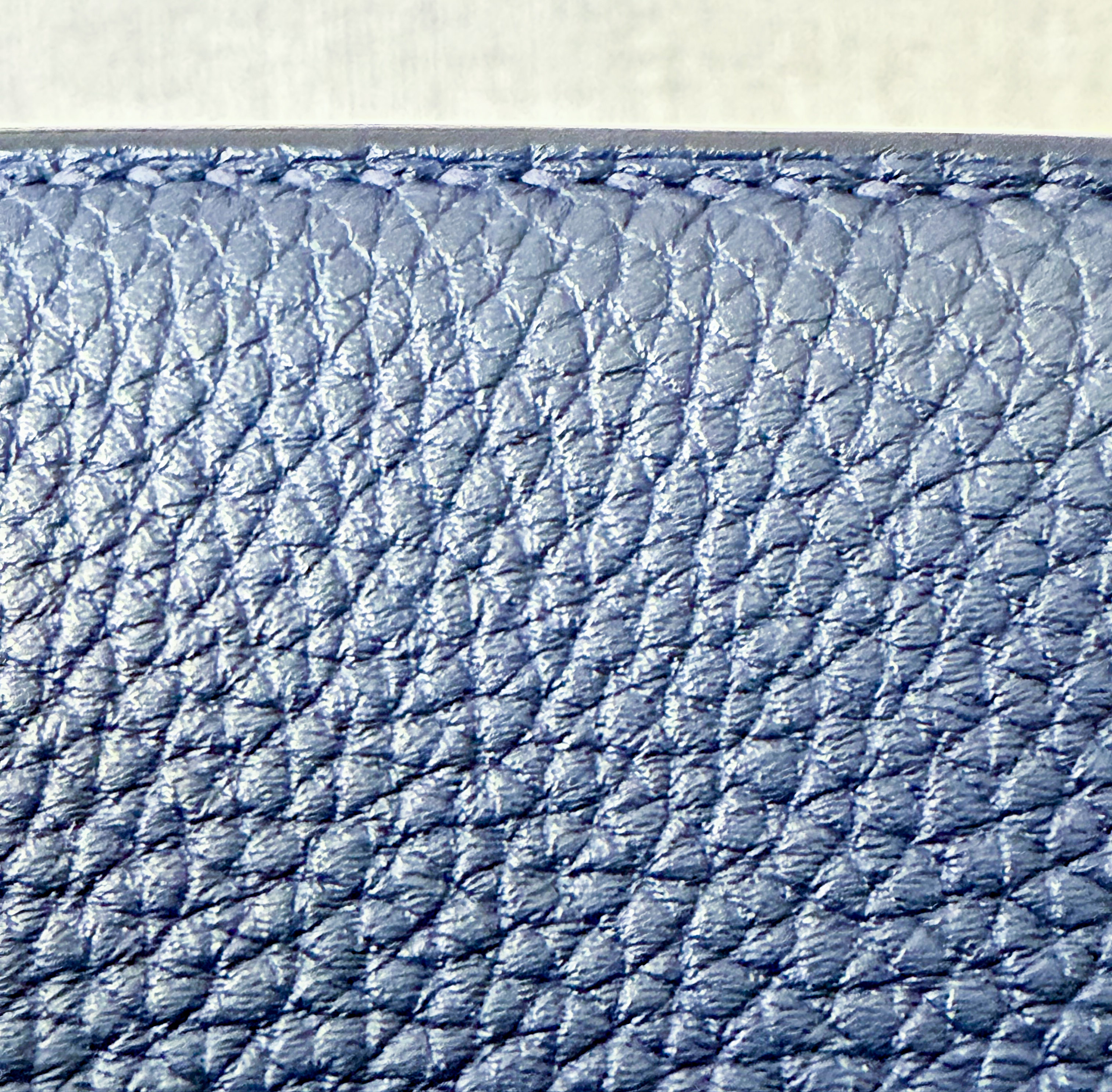 Hermès Birkin fake stitching too close to edge paint minimal gap uneven detail