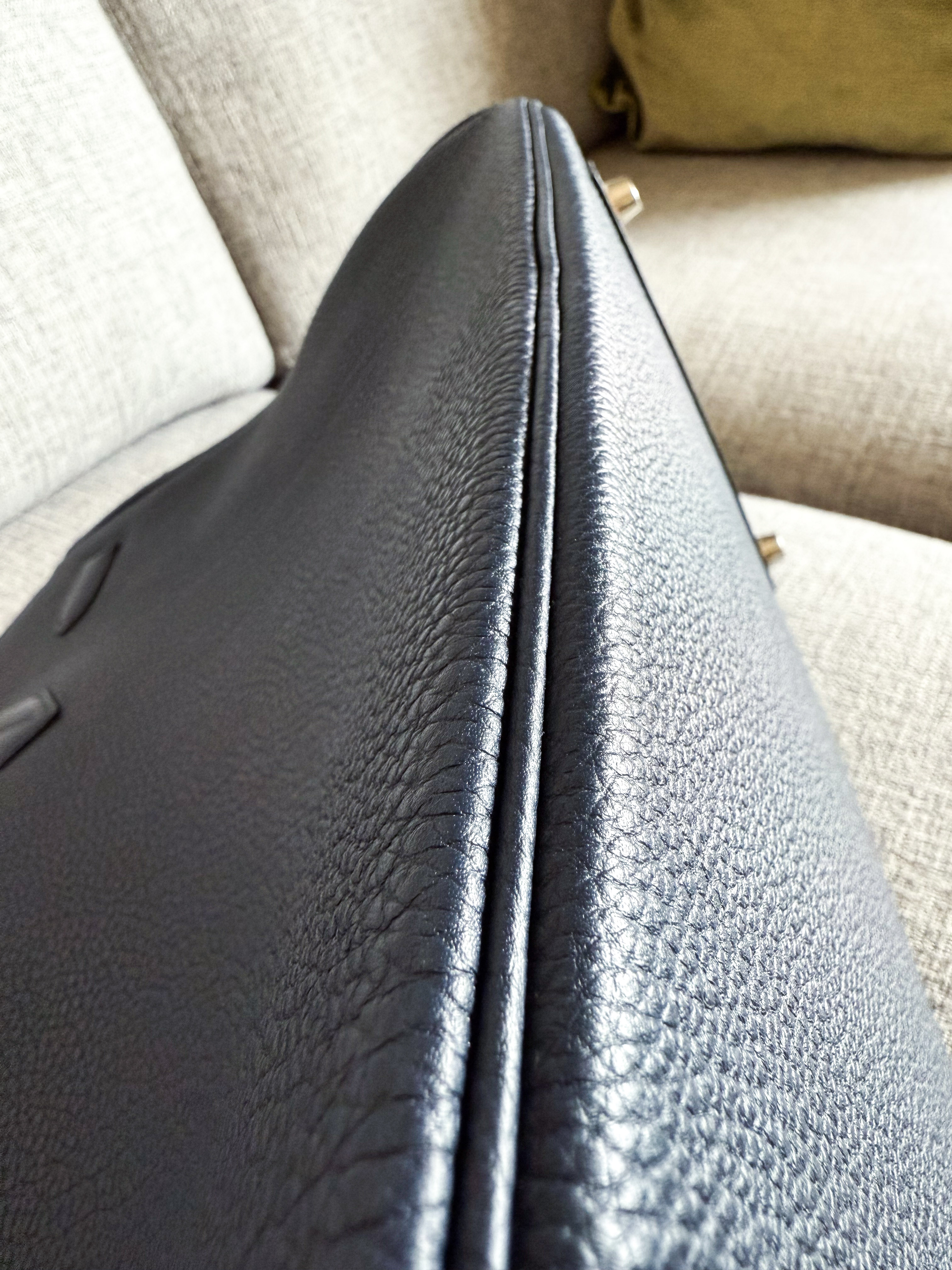 Hermès Birkin fake base piping uneven warped edge following leather grain detail
