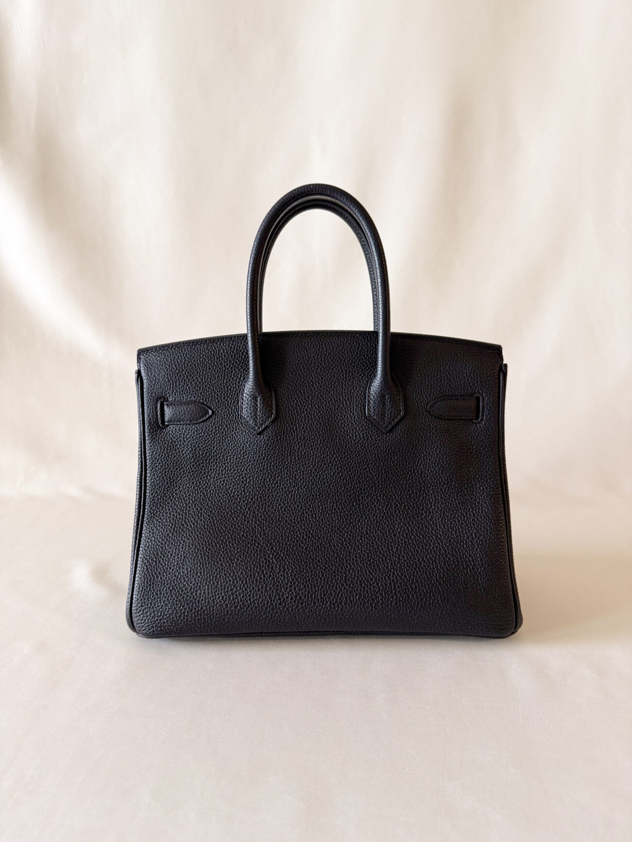 Hermès Birkin 30 Black togo with gold hardware back view