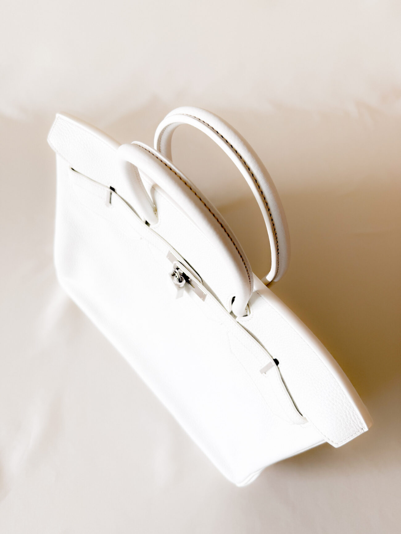 Hermès Birkin 40 white togo palladium hardware top handle view