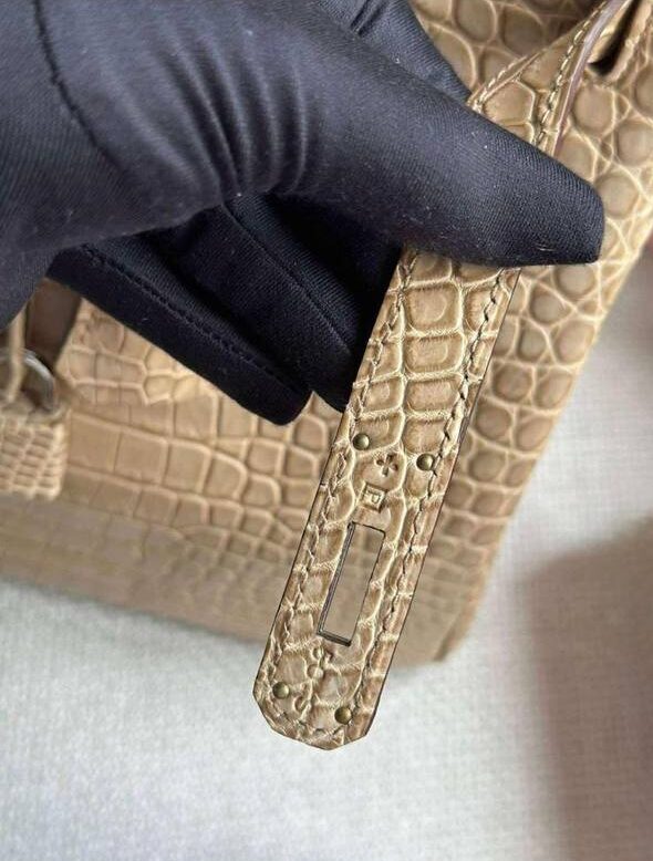 Hermès Blind stamp and date code embossed inside exotic leather bag