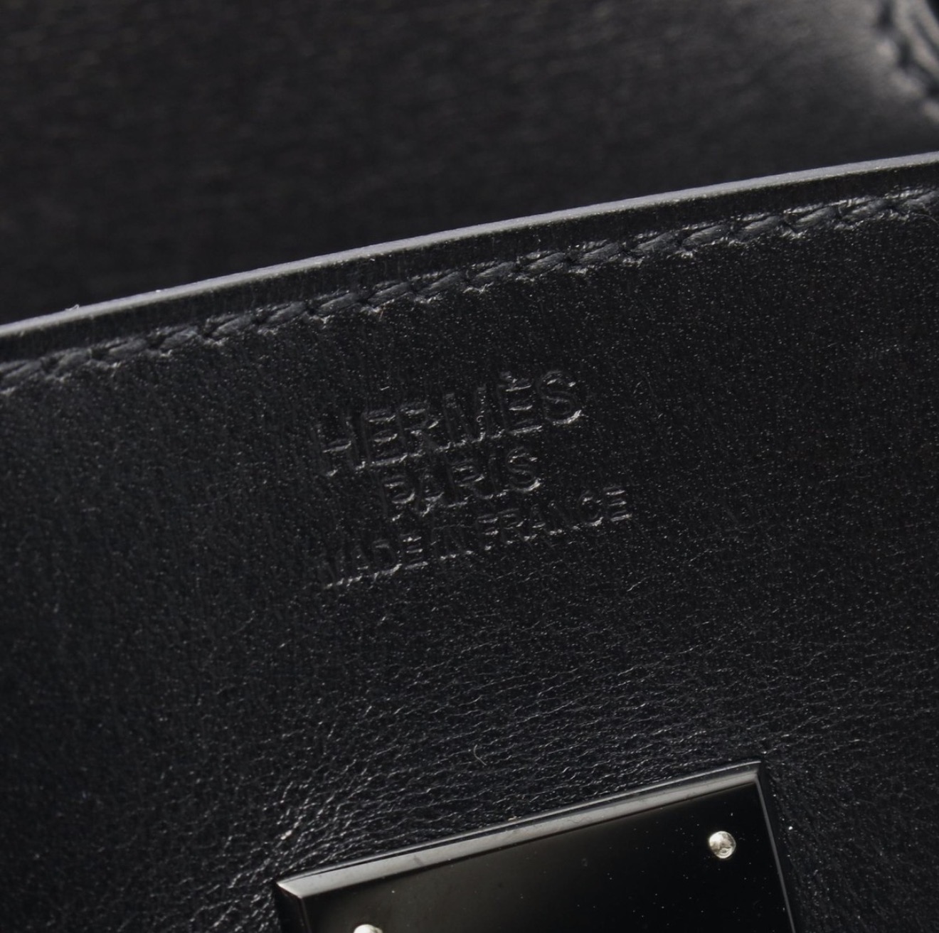 Hermès Birkin so black front stamp with black hardware detail