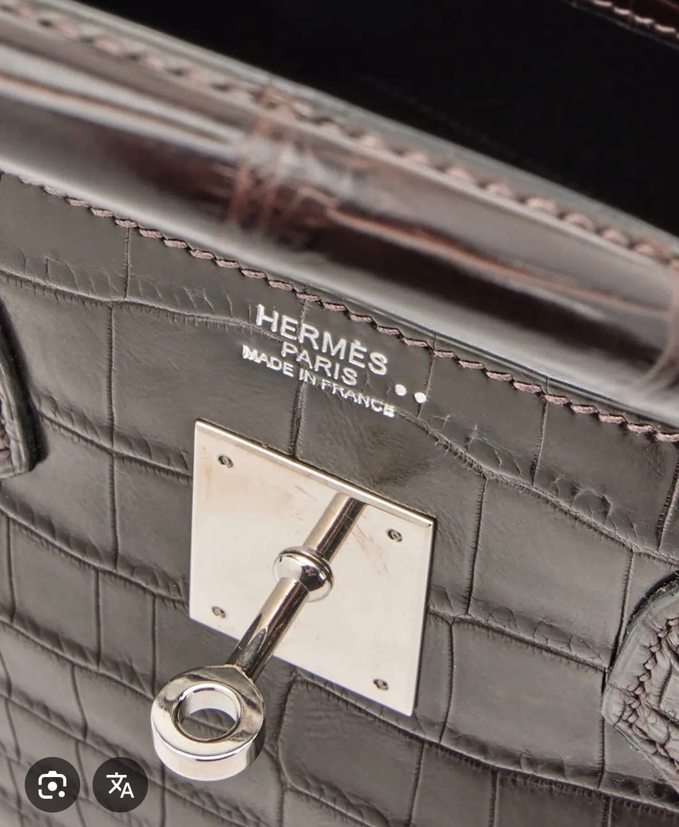 Hermès three dots special stamp found on selected authentic Hermès bags