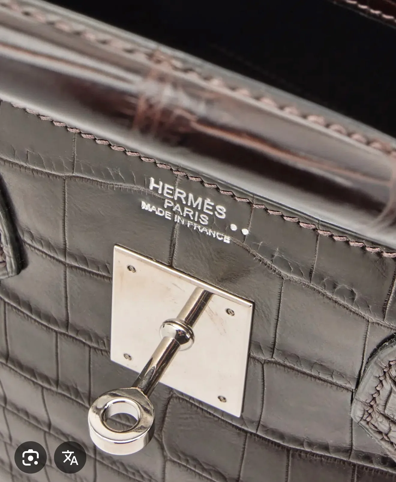 Hermès three dots special stamp found on selected authentic Hermès bags