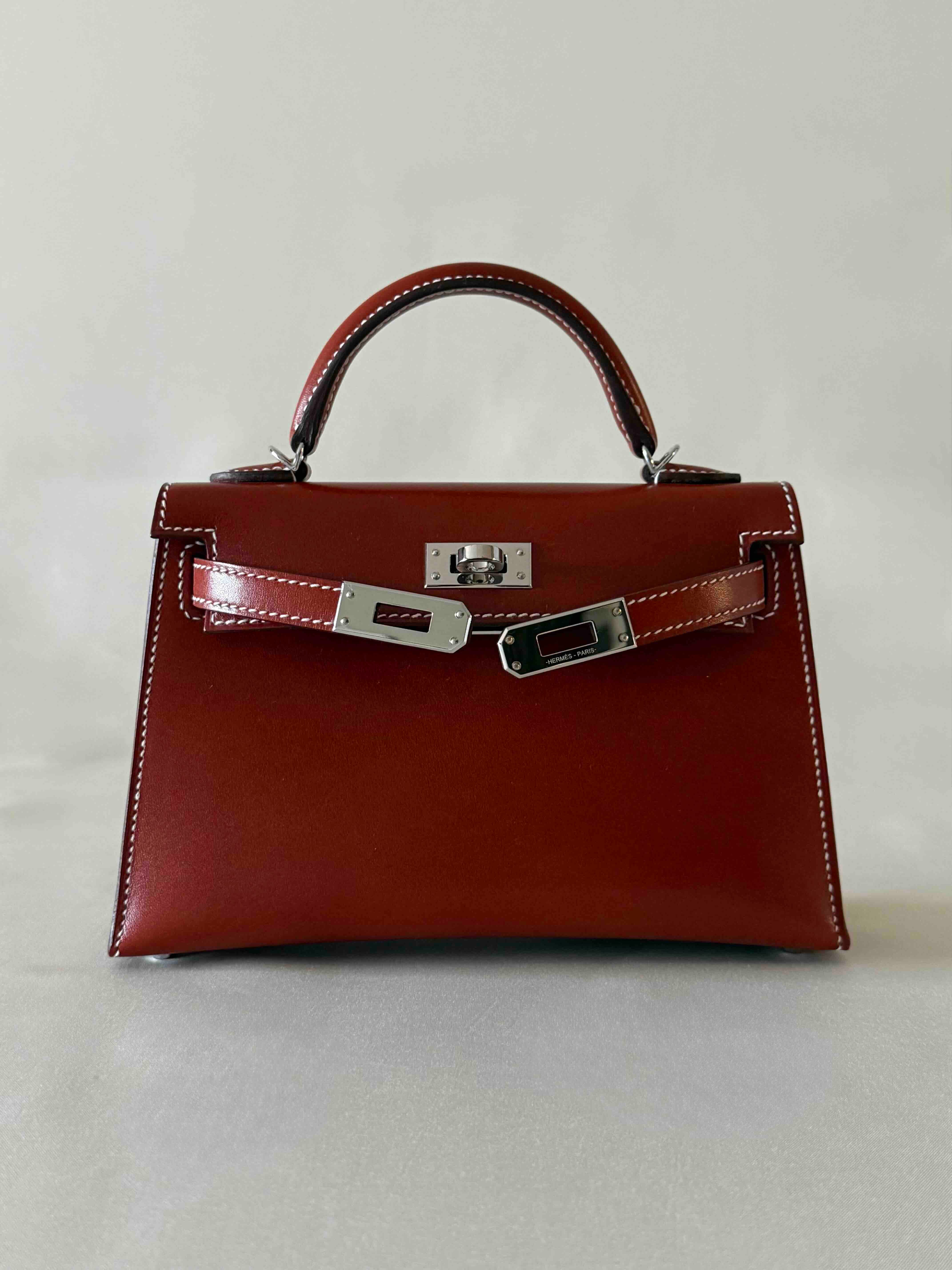 Hermès Kelly with Palladium Hardware (PHW)