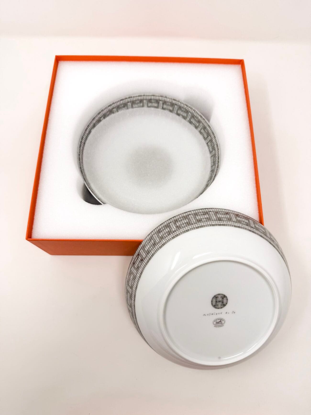 Hermès Mosaique au 24 dessert bowl base with Hermès backstamp