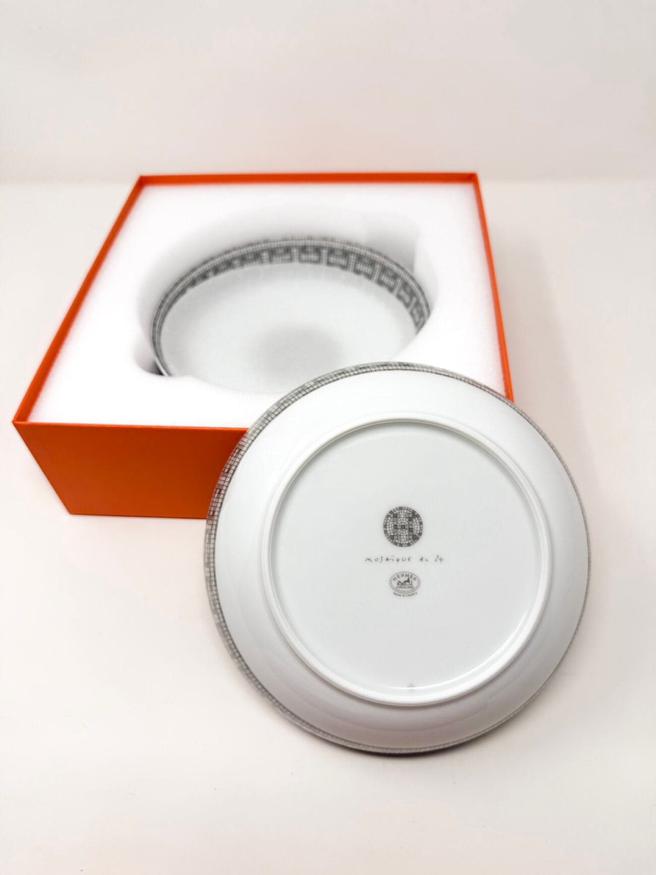 Hermès Mosaique au 24 dessert bowl base with Hermès backstamp