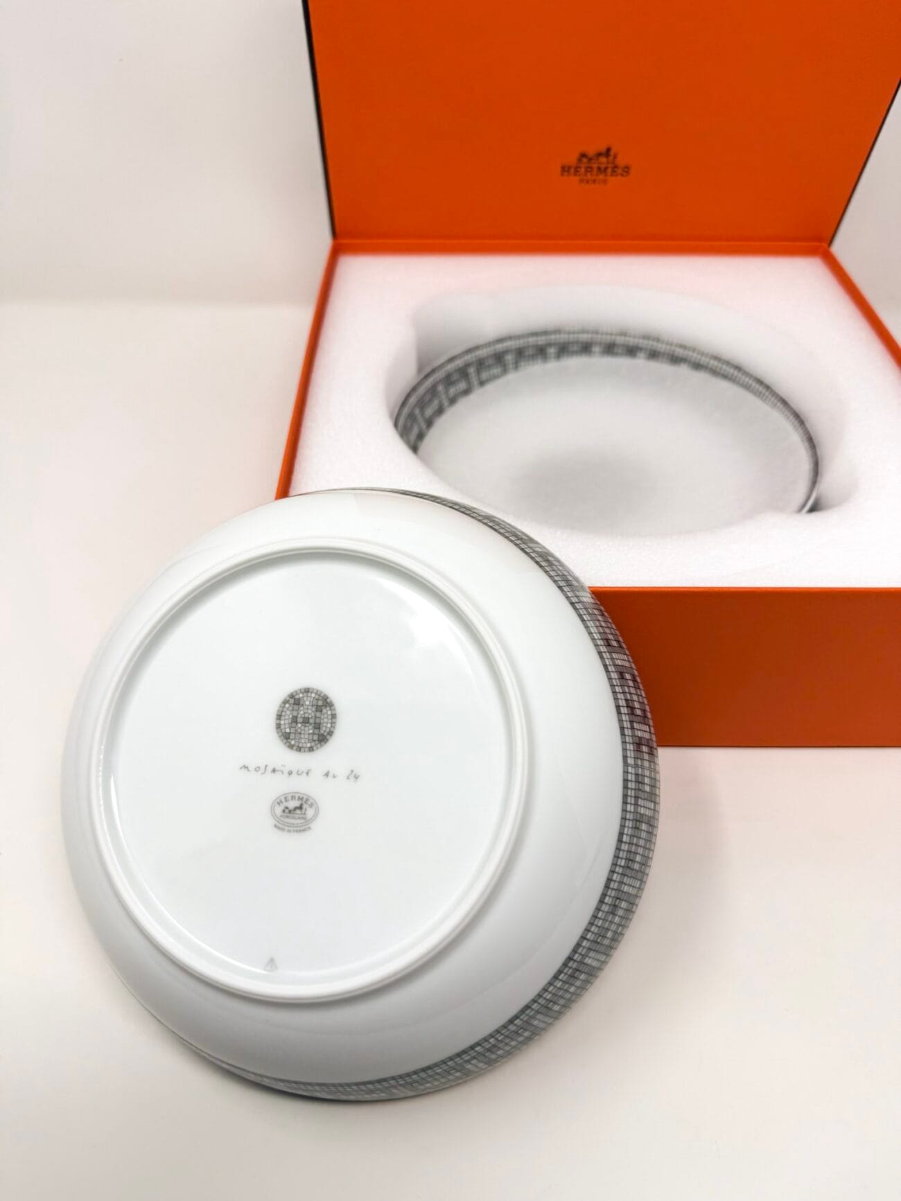 Hermès Mosaique au 24 dessert bowl base with Hermès backstamp