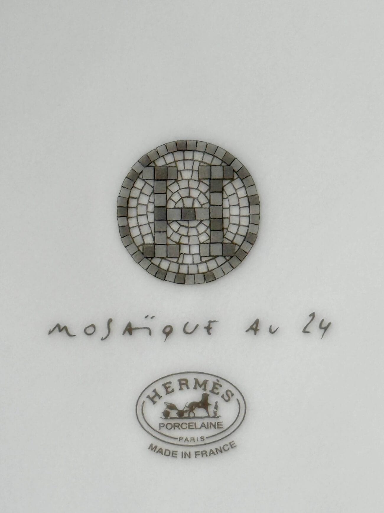 Authentic Hermès Mosaique au 24 Platinum logo and Hermès Porcelaine Paris Made in France backstamp