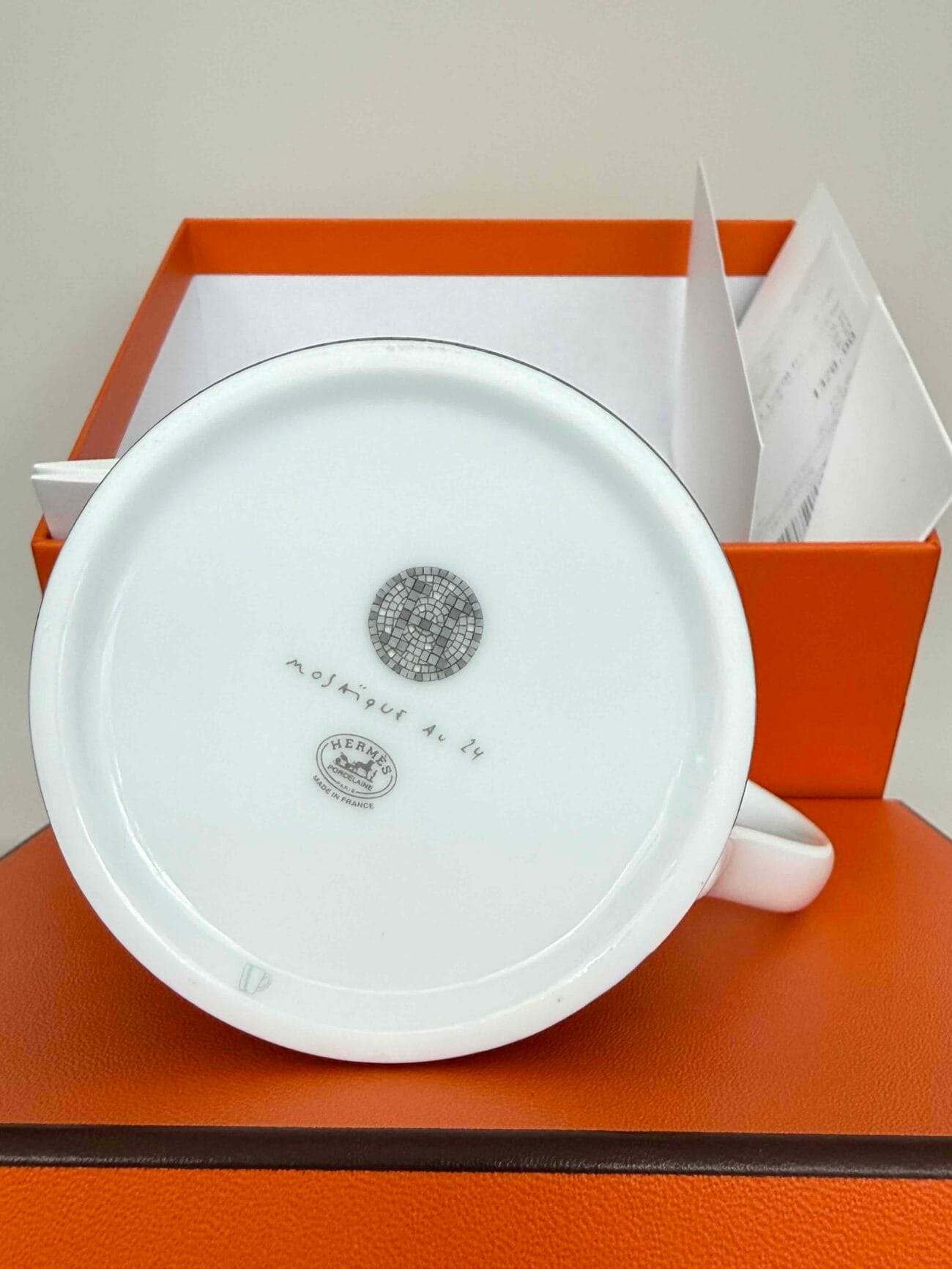 Hermès Mosaique Au 24 Platinum mug bottom stamp and porcelain markings