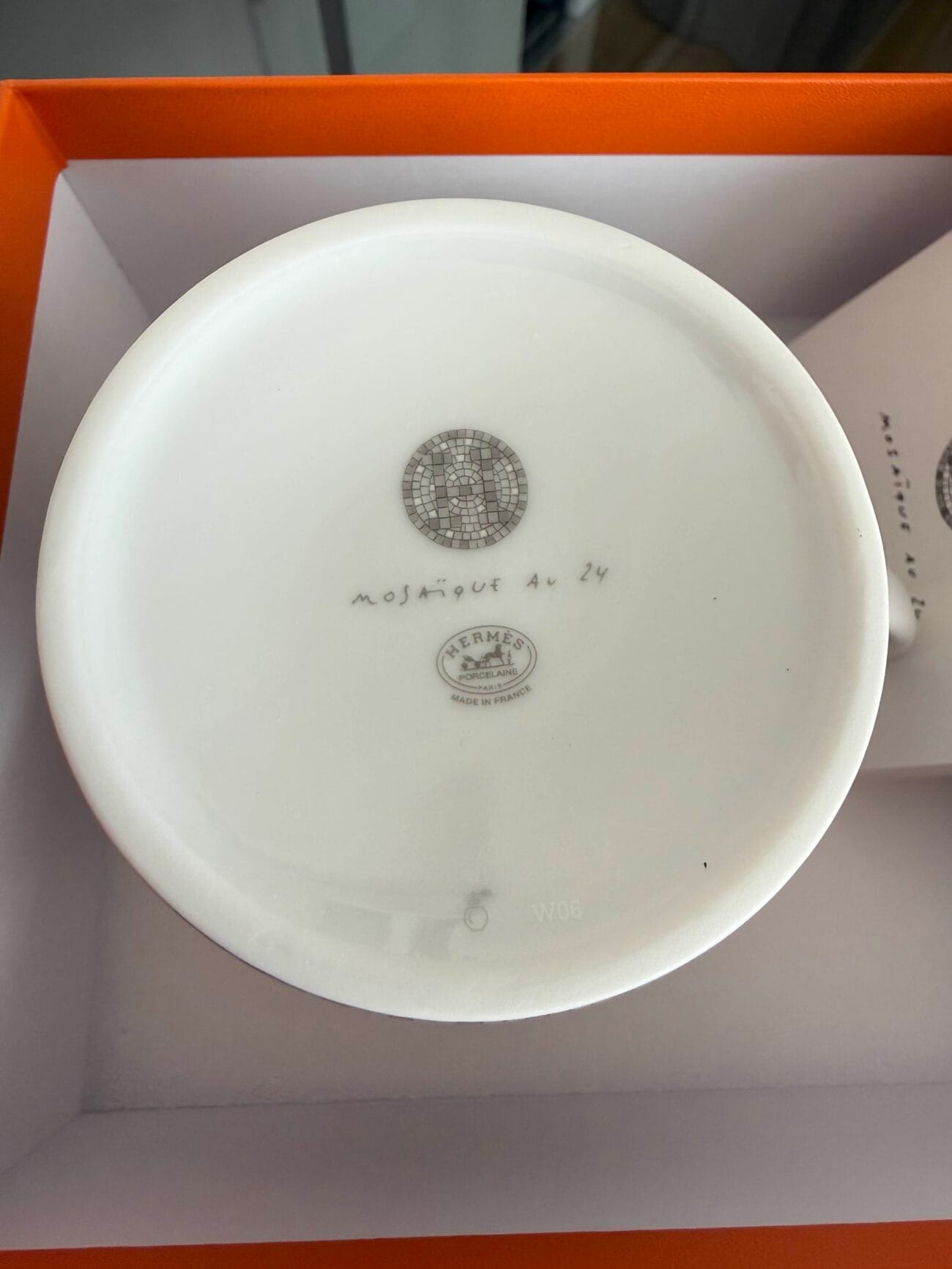 Hermès Mosaique au 24 Platinum porcelain mug bottom stamp detail