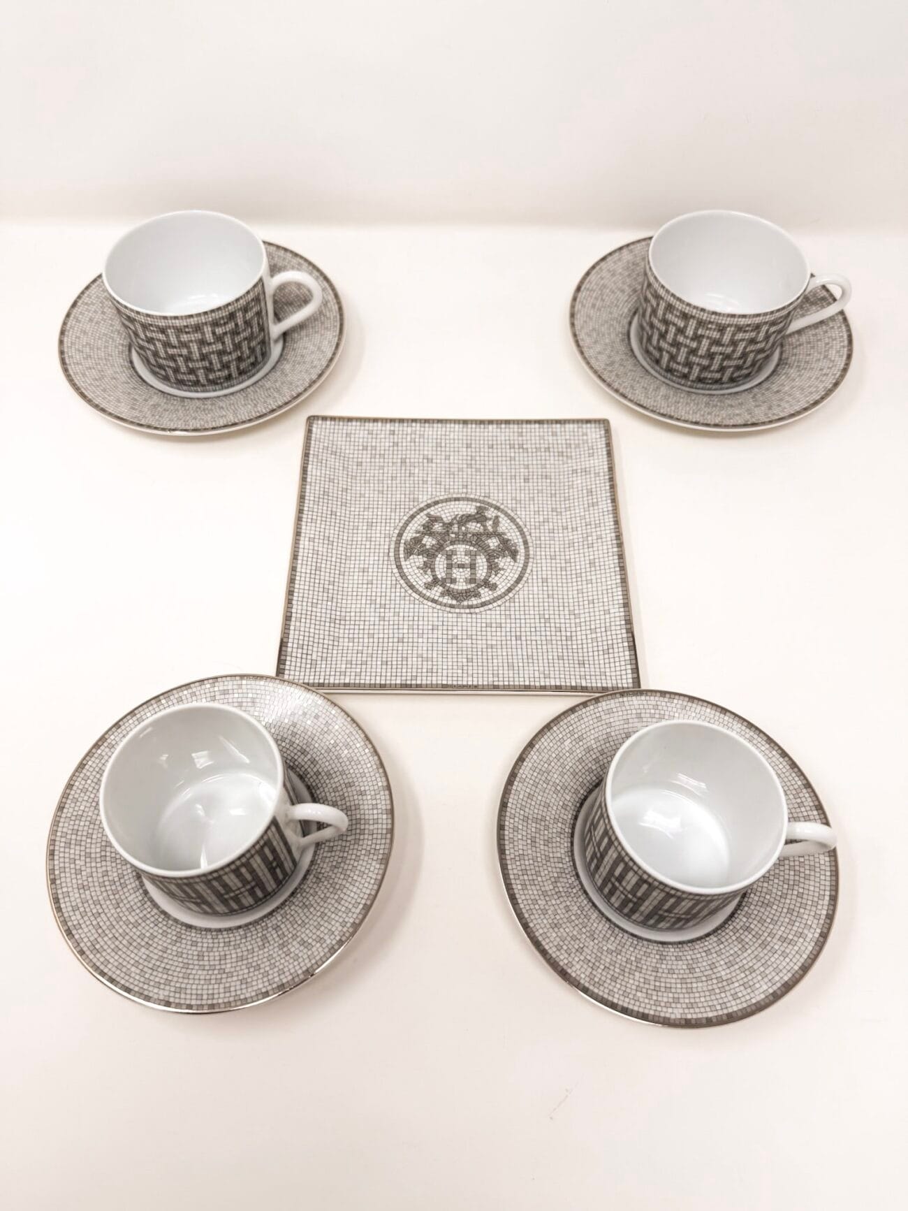Hermès Mosaïque au 24 Platinum tea and coffee set for two with square plate