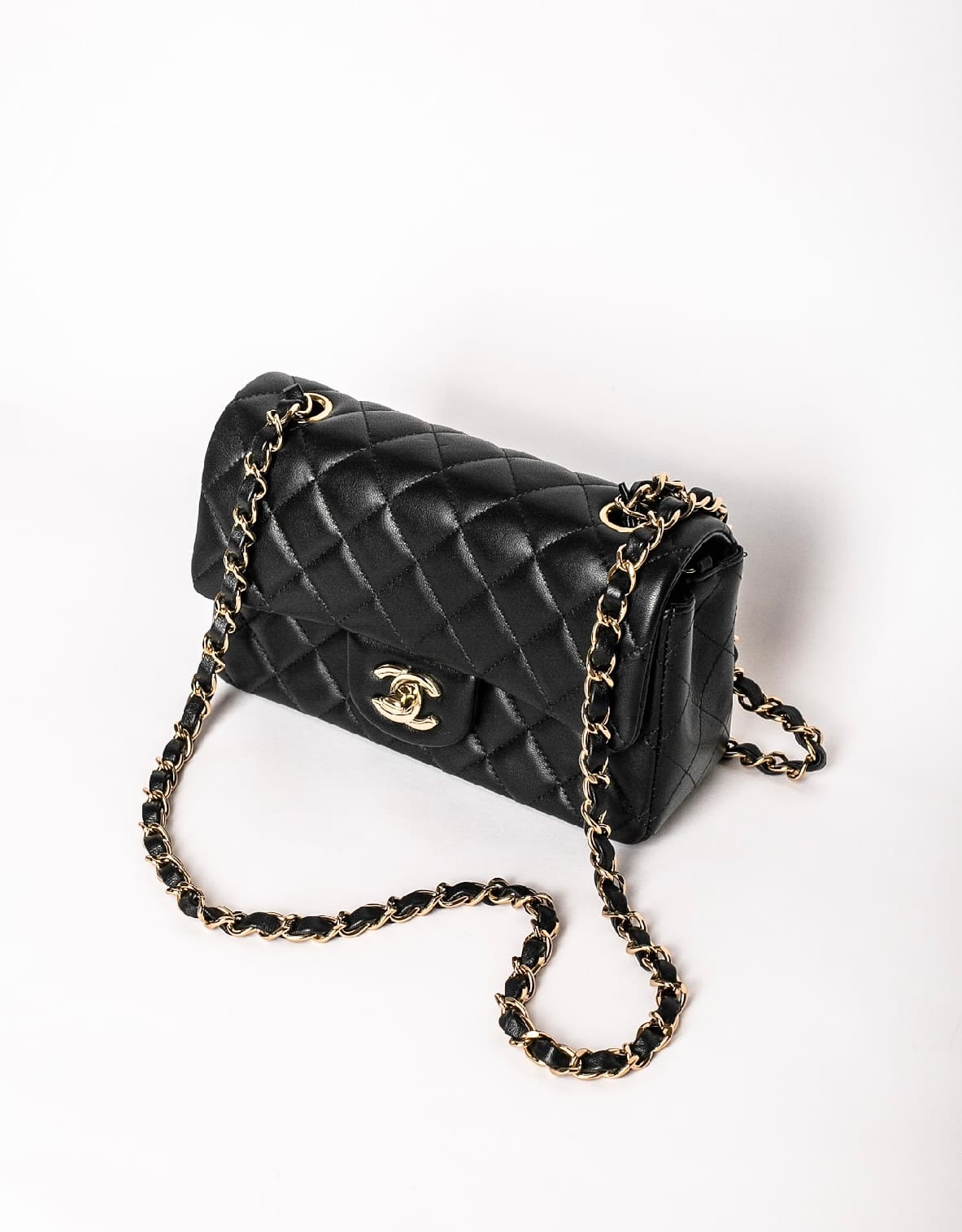 Mini sac classique – rectangulaire – photo du modèle CHANEL