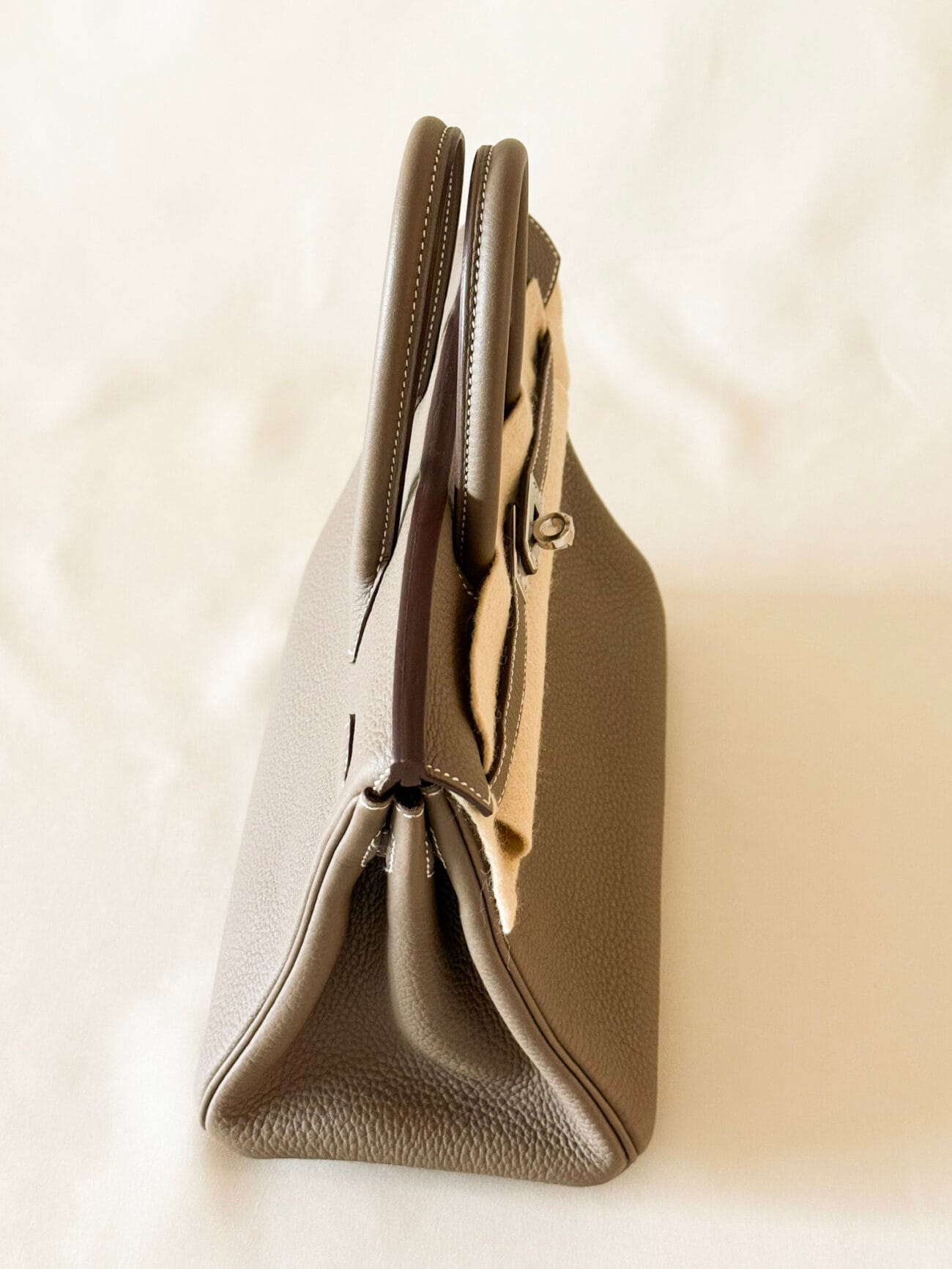 Hermès Birkin 25 Etoupe Togo Palladium Hardware side detail