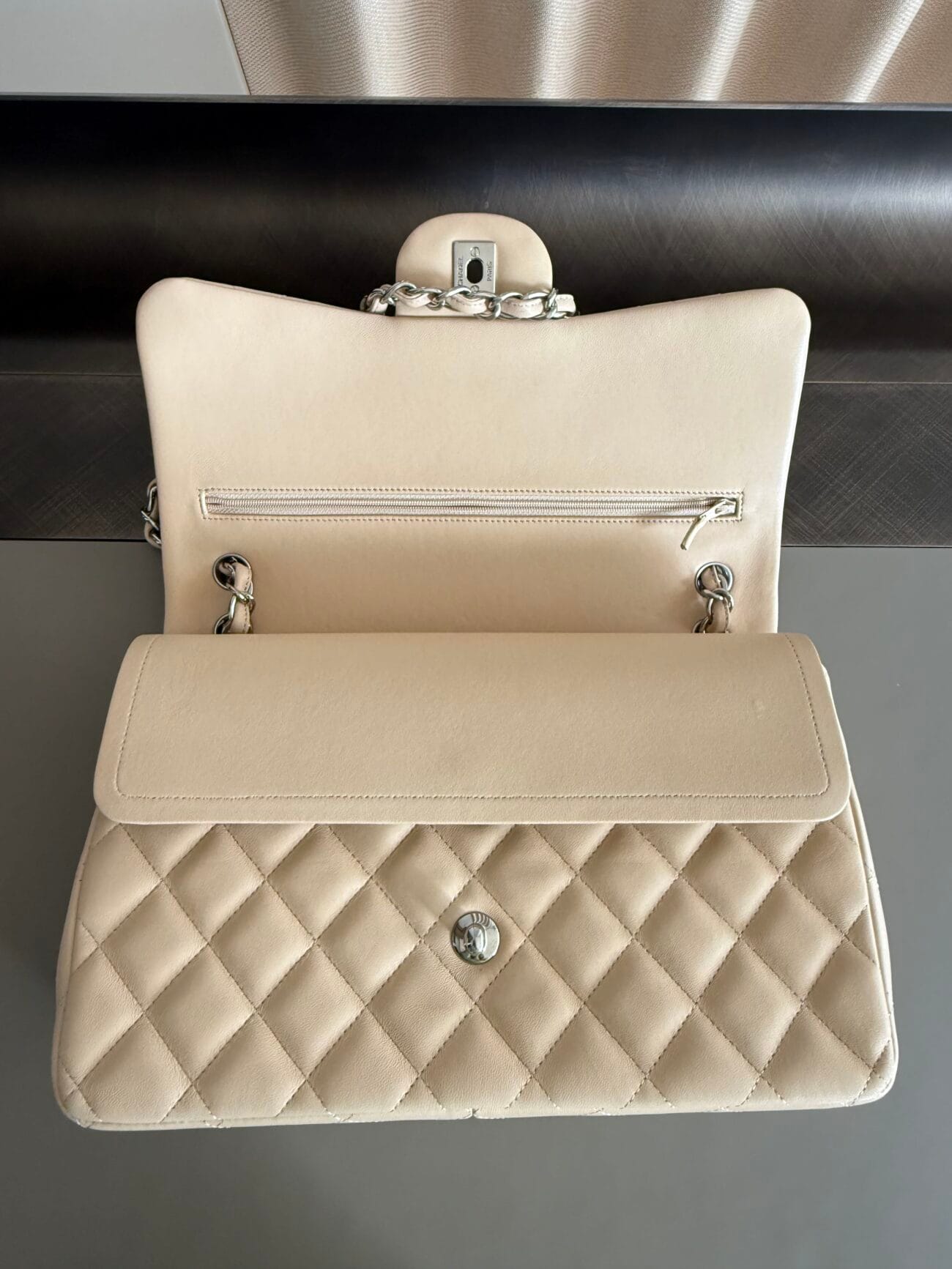 Chanel Classic Flap Jumbo 30 Light Beige Lambskin – internal flap view